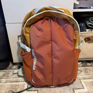 Patagonia 26L Backpack NWT
